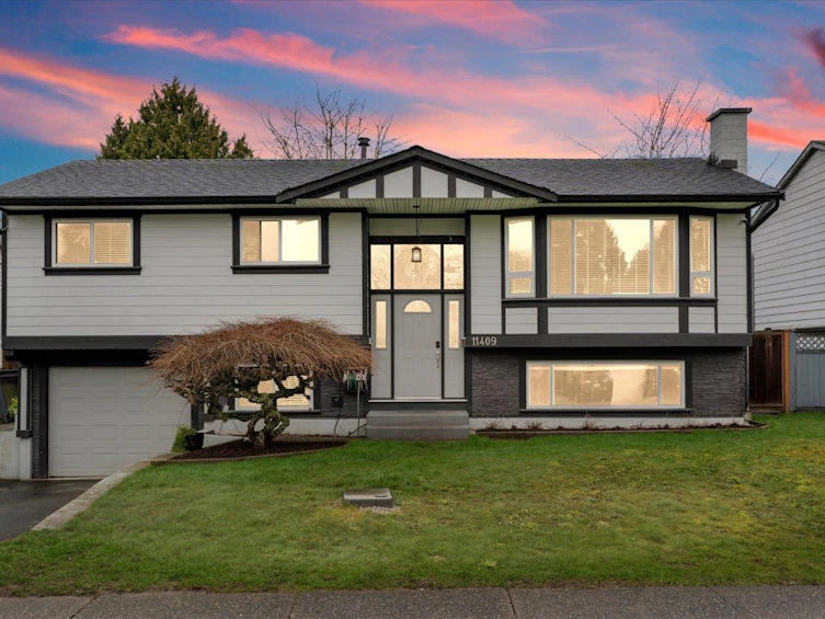 11409 75a Avenue, Delta, BC, V4C 1H6 - 2