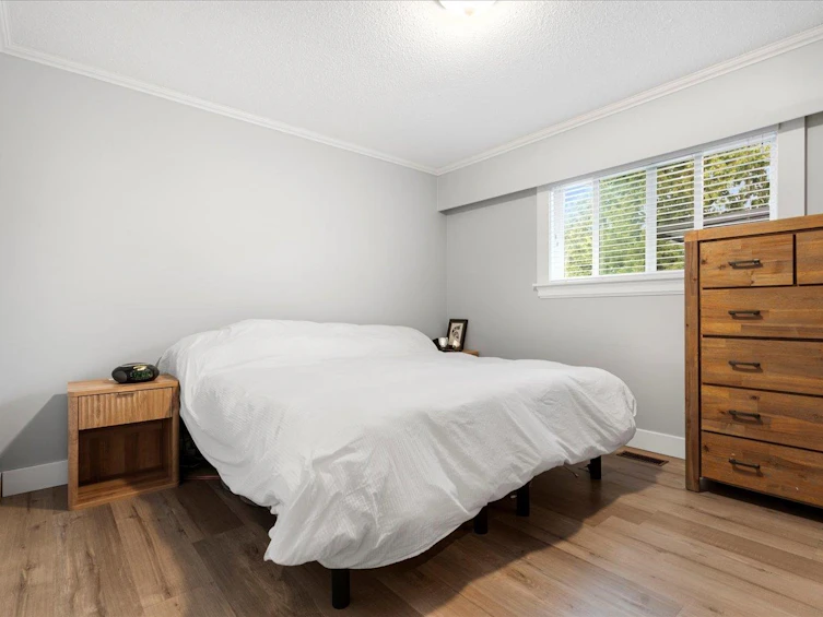11409 75a Avenue, Delta, BC, V4C 1H6 - 23