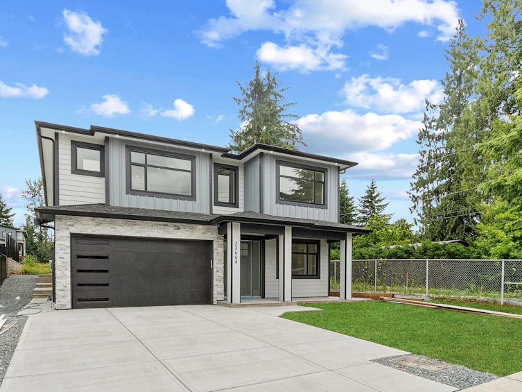 33664 Dewdney Trunk Road, Mission, BC, V2V 6Y4
