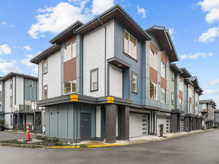 29-20763 76 Avenue, Langley, BC, V2Y 3N8 - 2