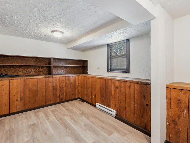 234 W Windsor Road, North Vancouver, BC, V7N 2N1 - 29