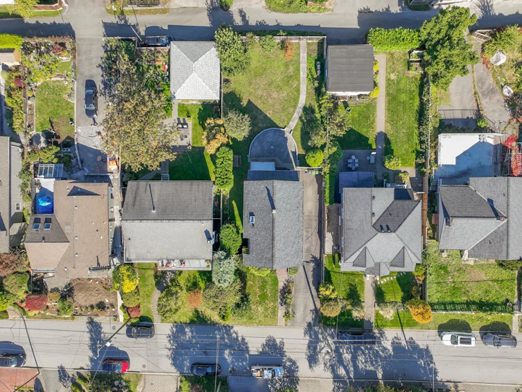 234 W Windsor Road, North Vancouver, BC, V7N 2N1 - 37