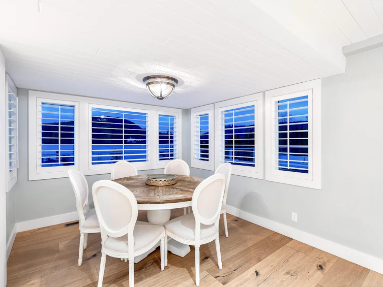 614 Lowry Lane, North Vancouver, BC, V7G 1R3 - 8