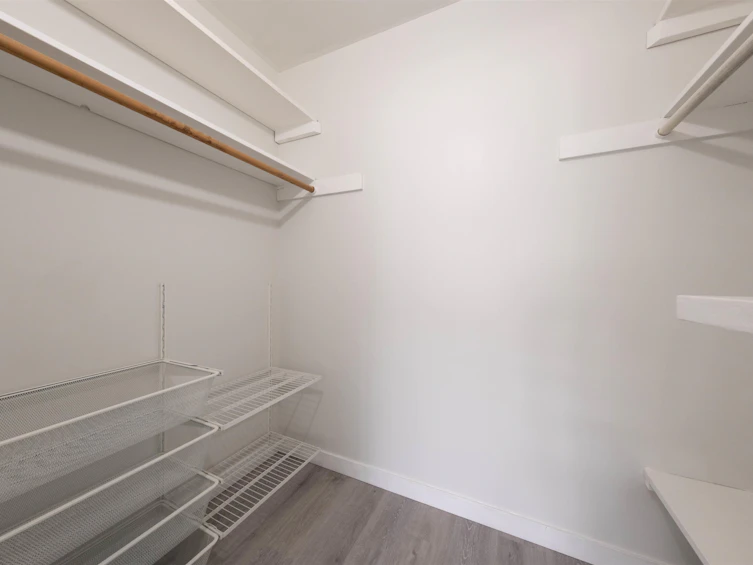 216-780 Premier Street, North Vancouver, BC, V7J 2G8 - 16