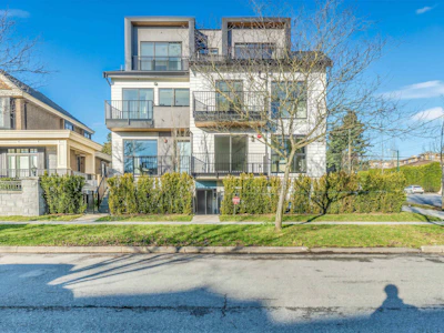7351 Oak Street - 5