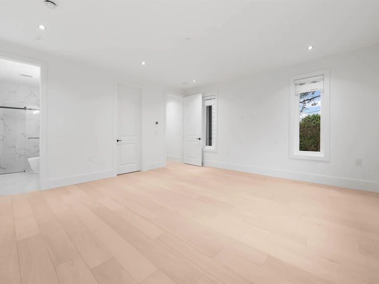 13915 Blackburn Avenue, Surrey, BC, V4B 2Z3 - 24