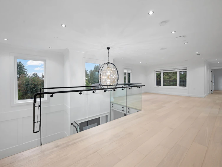 13915 Blackburn Avenue, Surrey, BC, V4B 2Z3 - 21