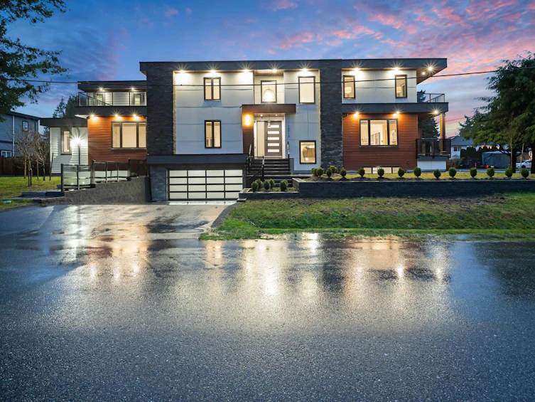 13915 Blackburn Avenue, Surrey, BC, V4B 2Z3 - 34