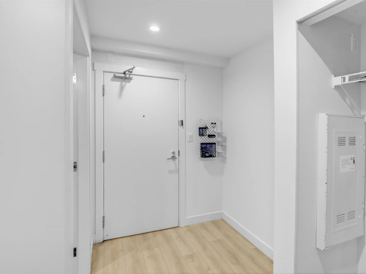 309-1519 Crown Street, North Vancouver, BC, V7J 1G6 - 4