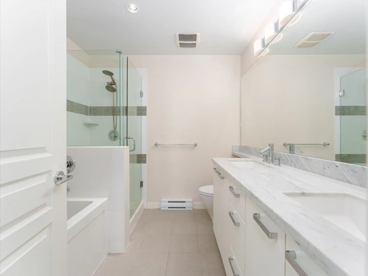 301-9388 Mckim Way, Richmond, BC, V6X 0J7 - 11