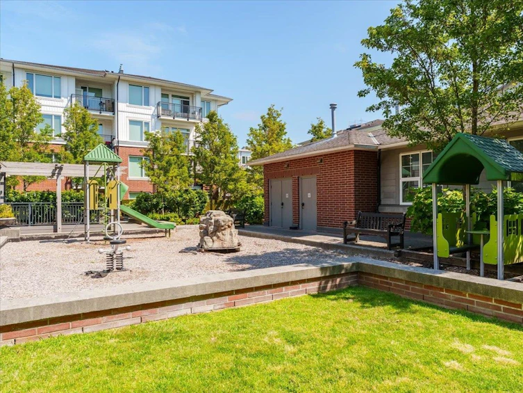 301-9388 Mckim Way, Richmond, BC, V6X 0J7 - 17