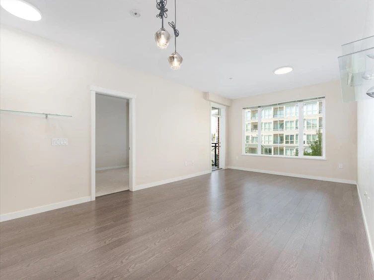 301-9388 Mckim Way, Richmond, BC, V6X 0J7 - 4