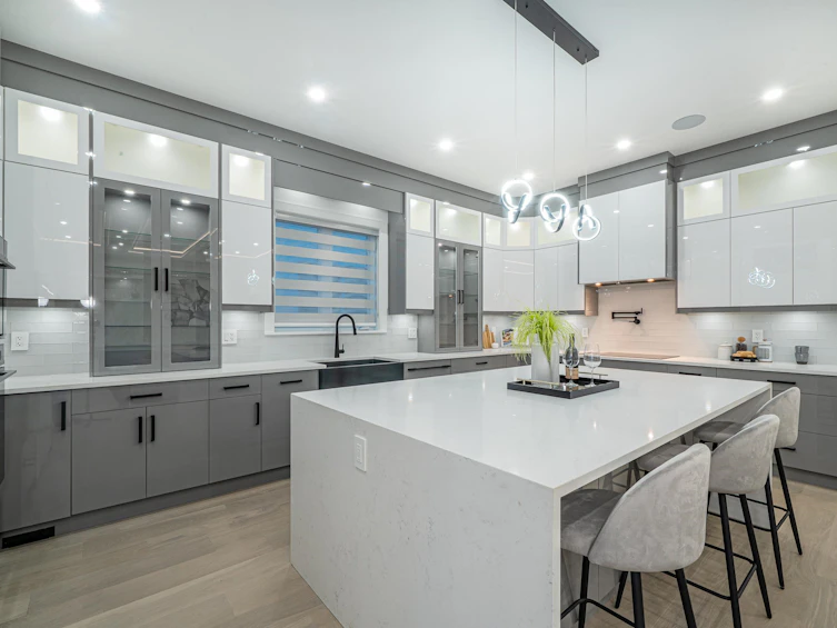 2096 Bowler Drive, Surrey, BC, V4A 5A3 - 14
