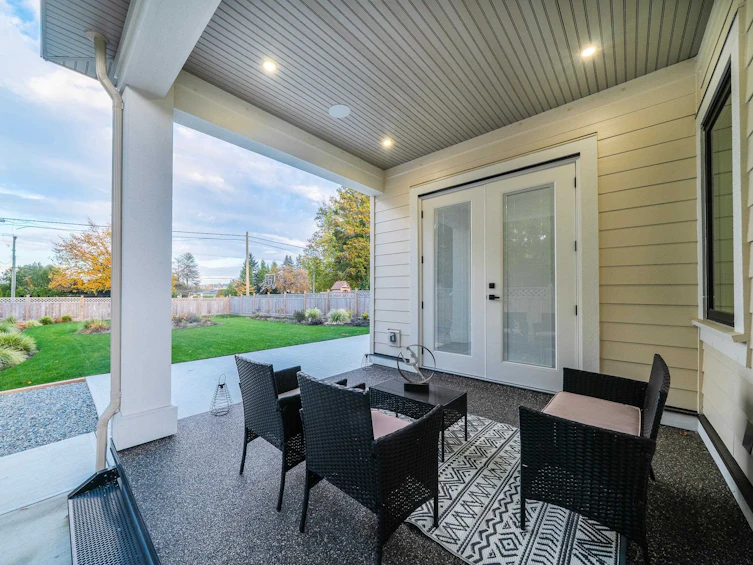 2096 Bowler Drive, Surrey, BC, V4A 5A3 - 39