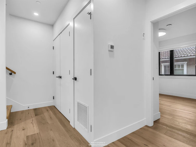 1-3118 Windsor Street, Vancouver, BC, V5T 4B1 - 14