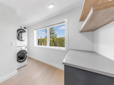 7357 Oak Street - 5