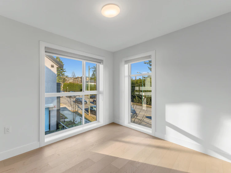 7357 Oak Street, Vancouver, BC, V6P 1V9 - 7