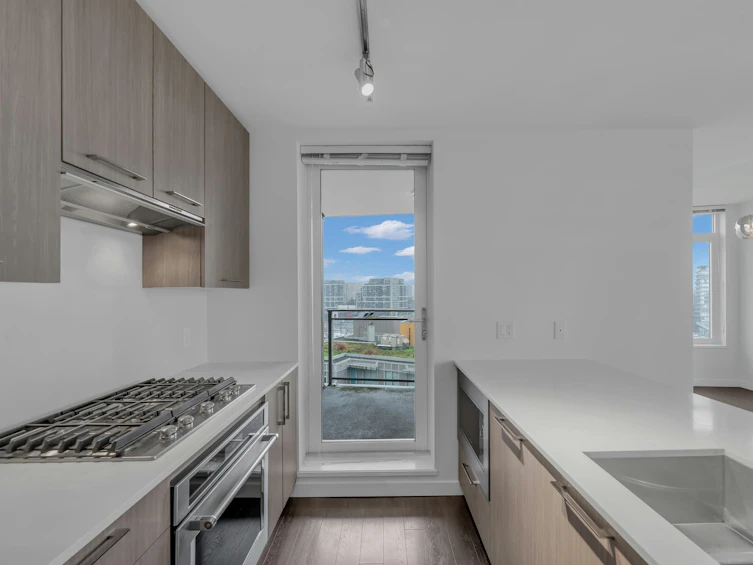 1109-7708 Alderbridge Way, Richmond, BC, V6X 0P9 - 11