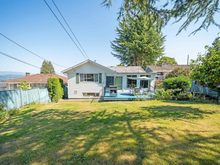 5681 Sardis Crescent, Burnaby, BC, V5H 3K4 - 18
