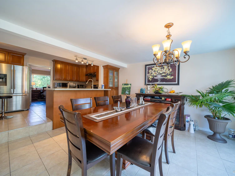5681 Sardis Crescent, Burnaby, BC, V5H 3K4 - 11