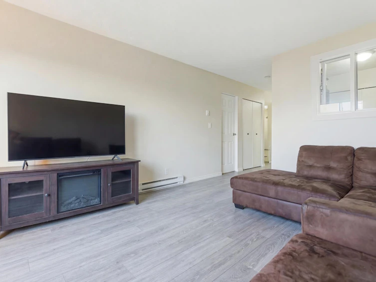 306-5906 176a Street, Surrey, BC, V3S 4H7 - 9