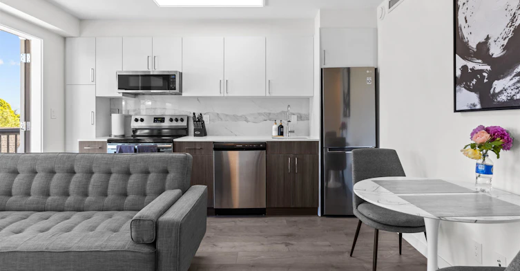503-2551 Kingsway, Vancouver, BC, V5R 5H3 - 7