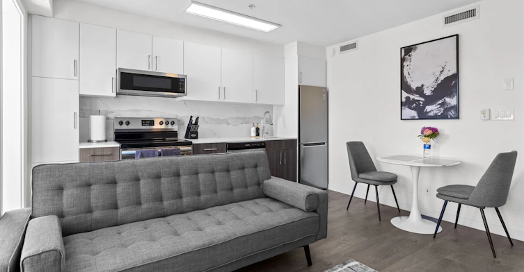 503-2551 Kingsway, Vancouver, BC, V5R 5H3 - 8