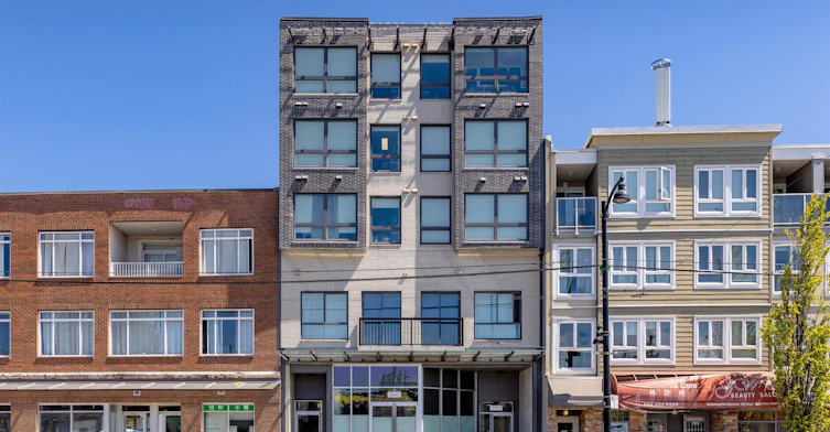 503-2551 Kingsway, Vancouver, BC, V5R 5H3