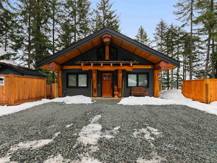 14934 Parkhill Boulevard, Hope, BC, V0X 1L5 - 2