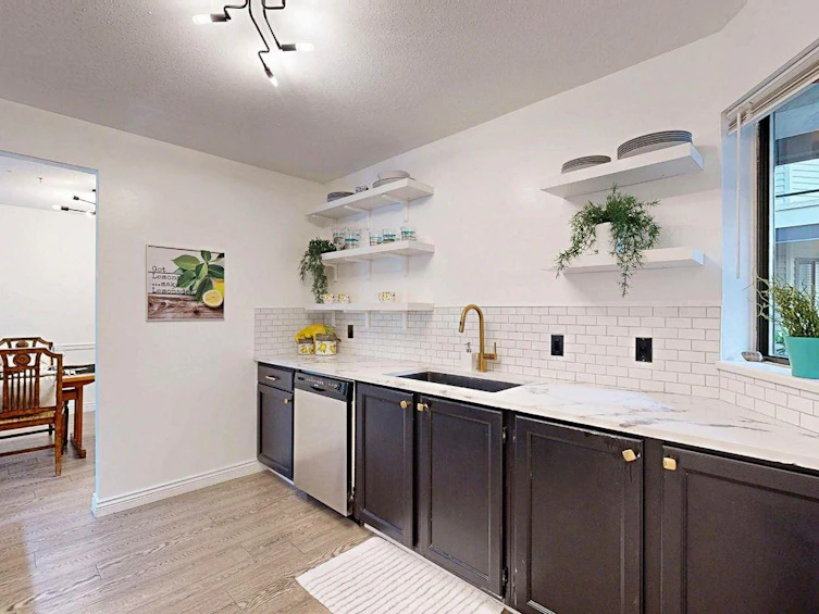 106-1467 Martin Street, Surrey, BC, V4B 3W8 - 7