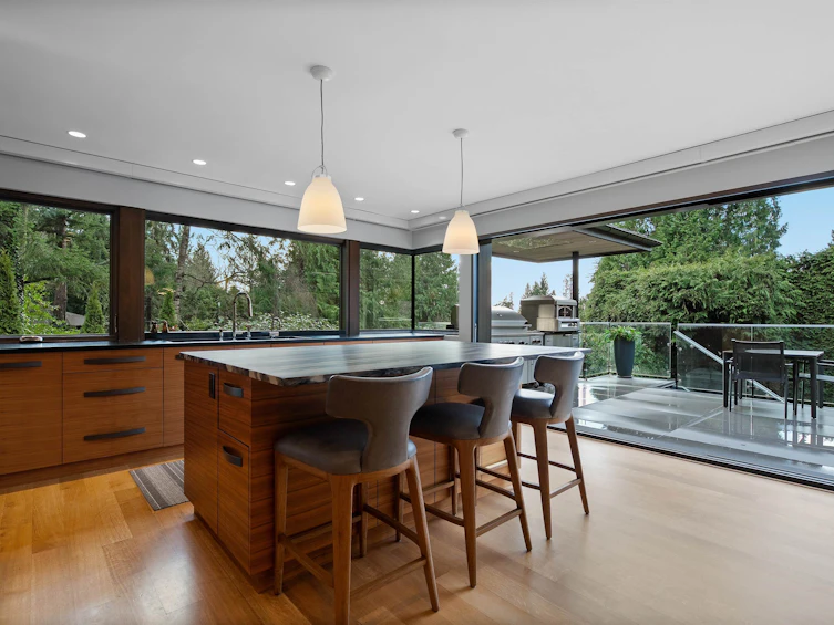 5361 Brookside Avenue, West Vancouver, BC, V7W 1N2 - 7