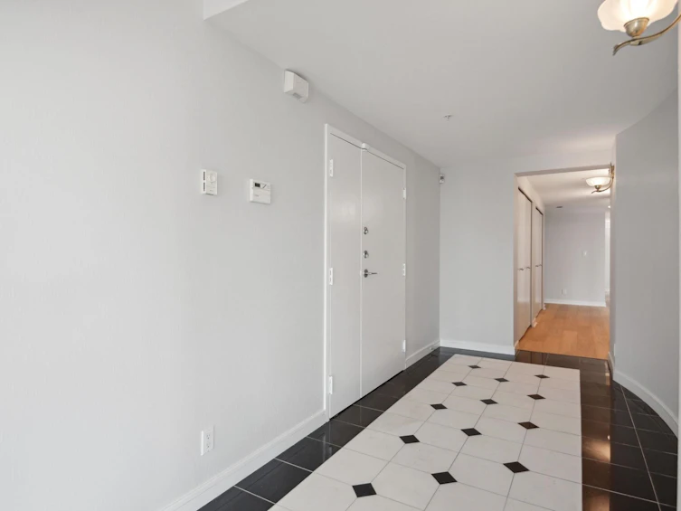 5A-1403 Beach Avenue, Vancouver, BC, V6G 1Y3 - 7