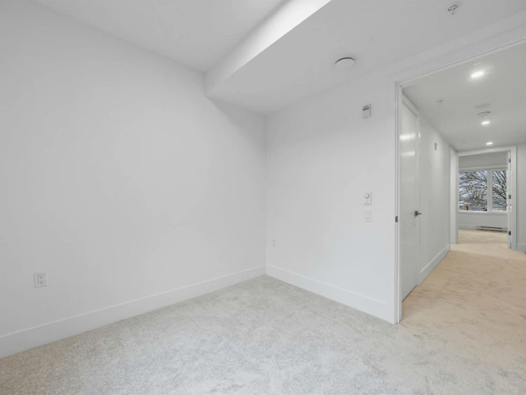 202-2075 E 1st Avenue, Vancouver, BC, V5N 1B6 - 24