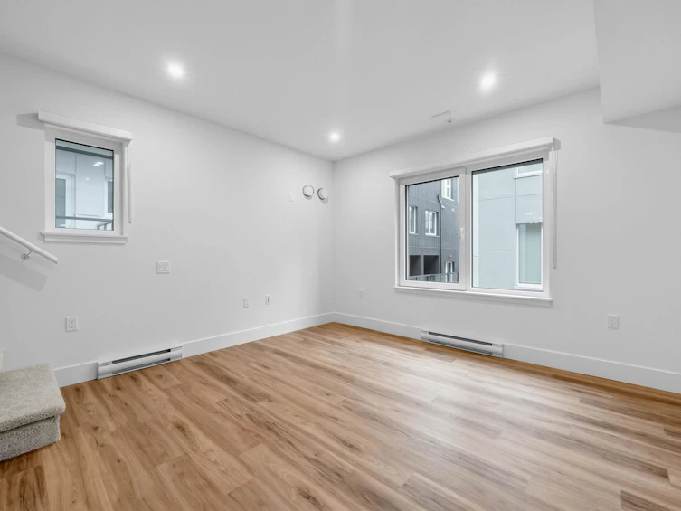 202-2075 E 1st Avenue, Vancouver, BC, V5N 1B6 - 15