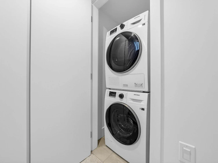 202-2075 E 1st Avenue, Vancouver, BC, V5N 1B6 - 32