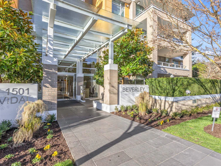 204-1501 Vidal Street, Surrey, BC, V4B 0B5 - 2
