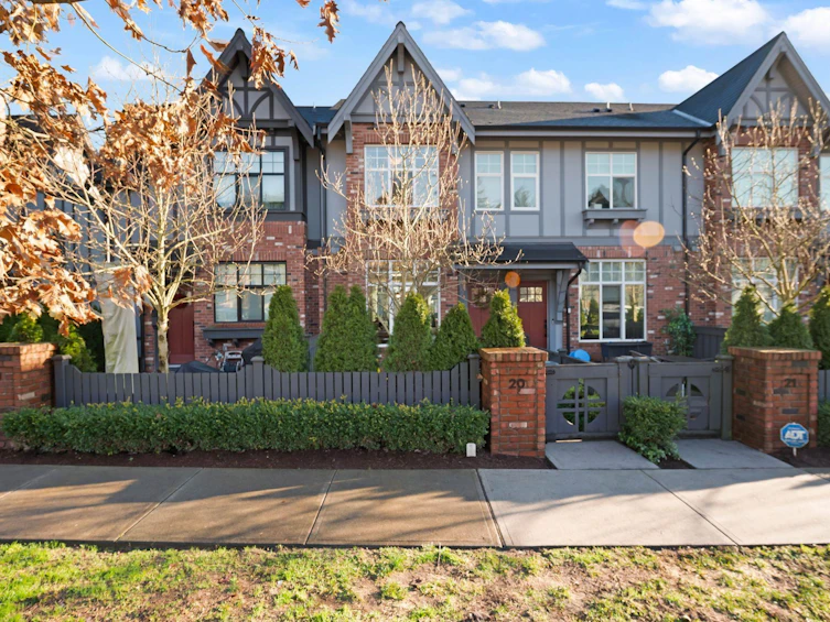 20-3552 Victoria Drive, Coquitlam, BC, V3E 0N7 - 26