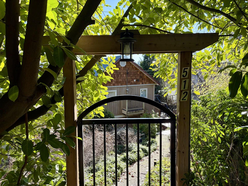 512 S Fletcher Road, Gibsons BC
