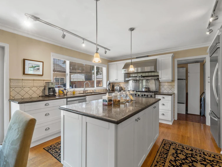 7215 Wiltshire Street, Vancouver, BC, V6P 5H4 - 13