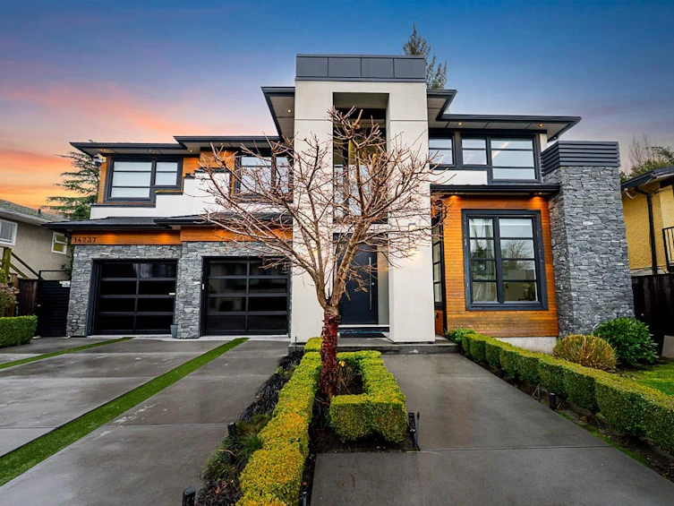 14237 Vine Avenue, Surrey, BC, V4B 2S9 - 2