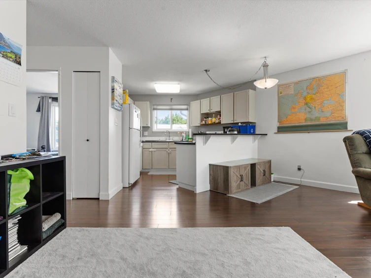 301-33598 George Ferguson Way, Abbotsford, BC, V2S 2L8 - 6