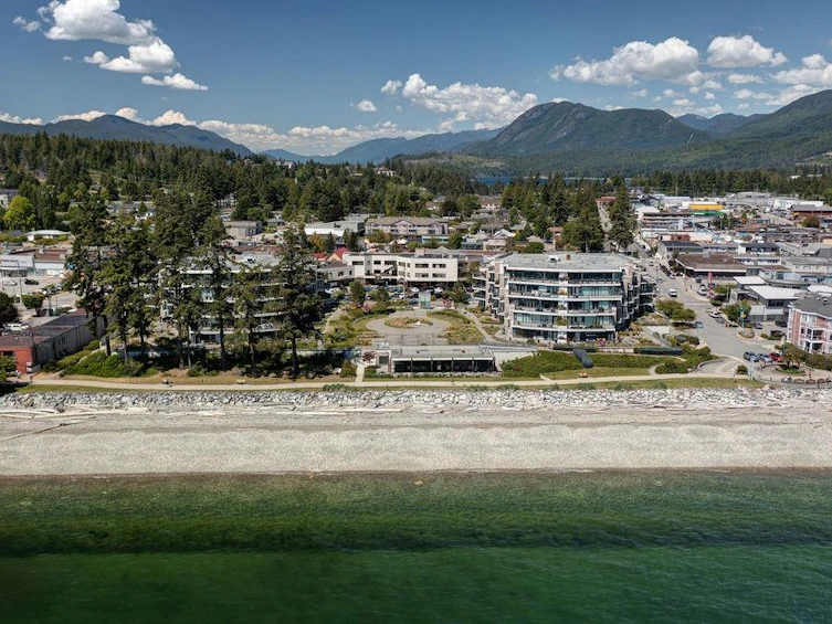 210-5725 Teredo Street, Sechelt, BC, V7Z 0J7 - 26