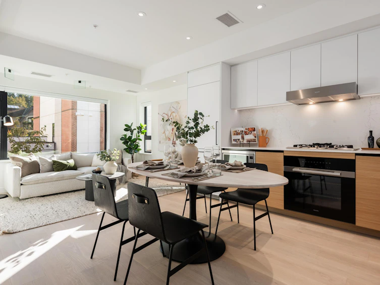 253-477 W 28th Avenue, Vancouver, BC, V5Y 0P2 - 3