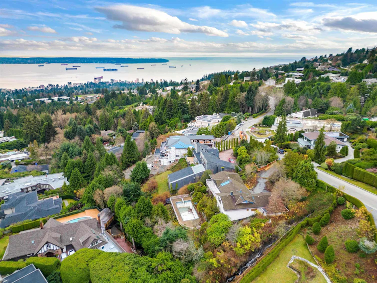 1318 Crestwell Road, West Vancouver, BC, V7S 2P2 - 16