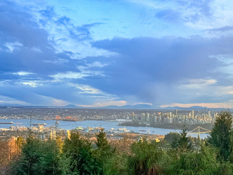 1318 Crestwell Road, West Vancouver, BC, V7S 2P2