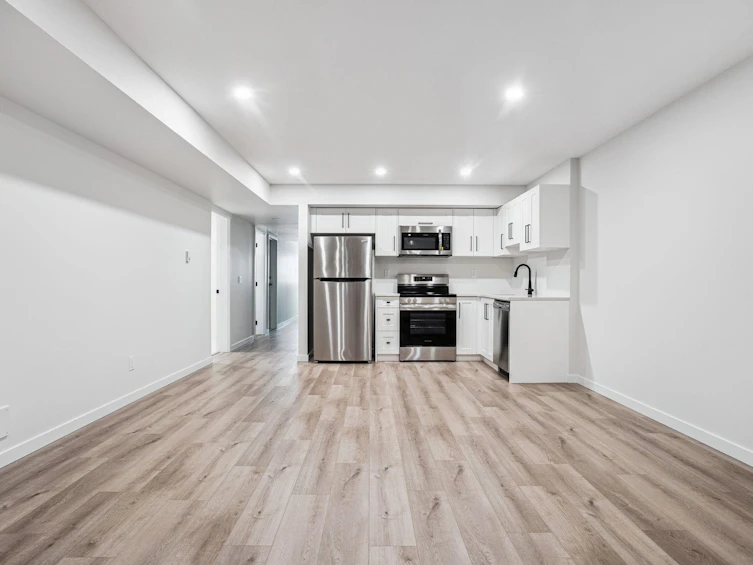 20850 35 Avenue, Langley, BC, V2Z 0B7 - 21