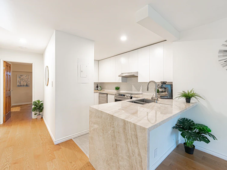 5-1786 Esquimalt Avenue, West Vancouver, BC, V7V 1R8 - 6