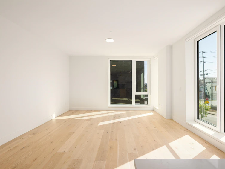 TH6-324 E Ridgeway Avenue, North Vancouver, BC, V7L 3P8 - 3