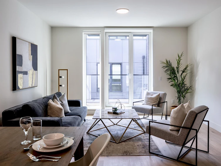 TH10-324 E Ridgeway Avenue, North Vancouver, BC, V7L 3P8 - 2