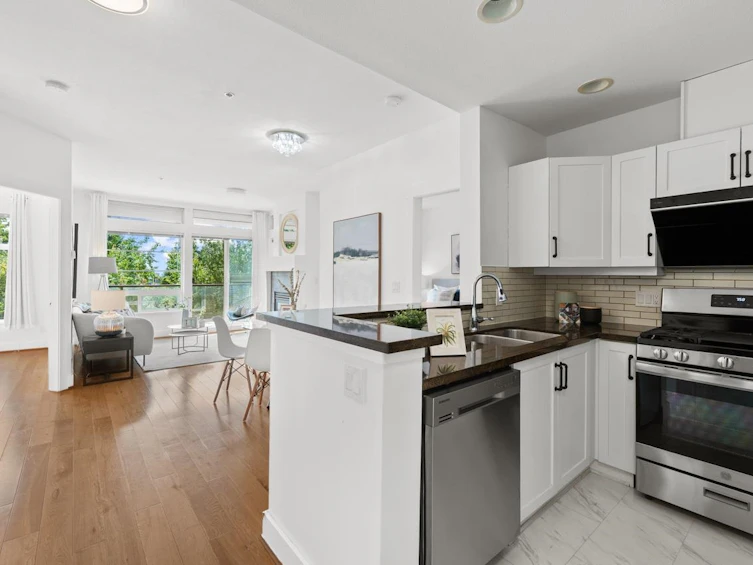 320-6328 Larkin Drive, Vancouver, BC, V6T 2K2 - 6